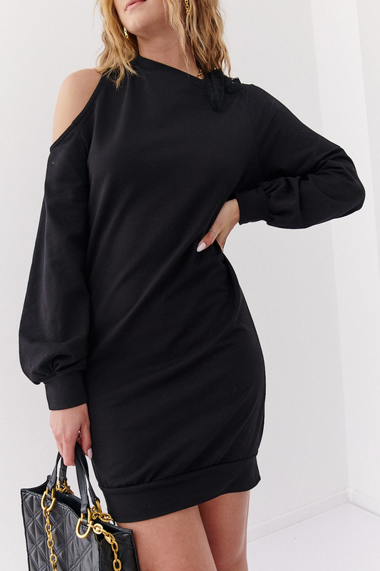 Basic dress with bare shoulders black