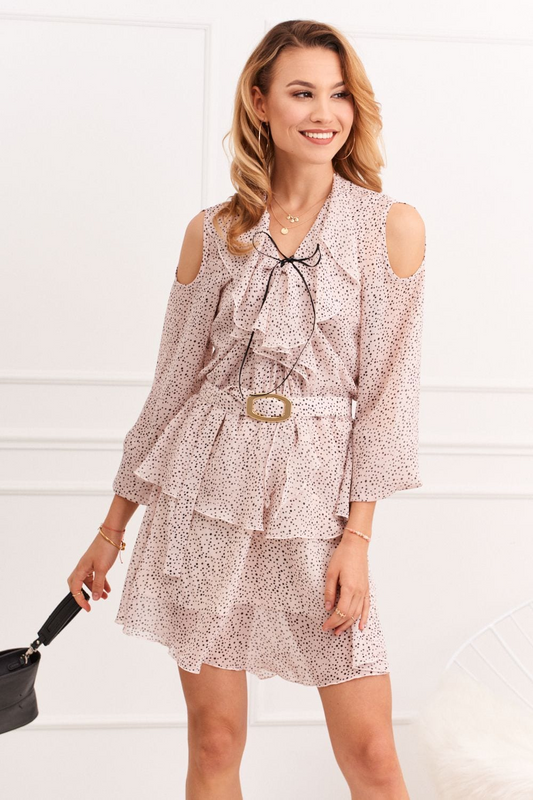Airy dress with cut-outs on the shoulders, light pink