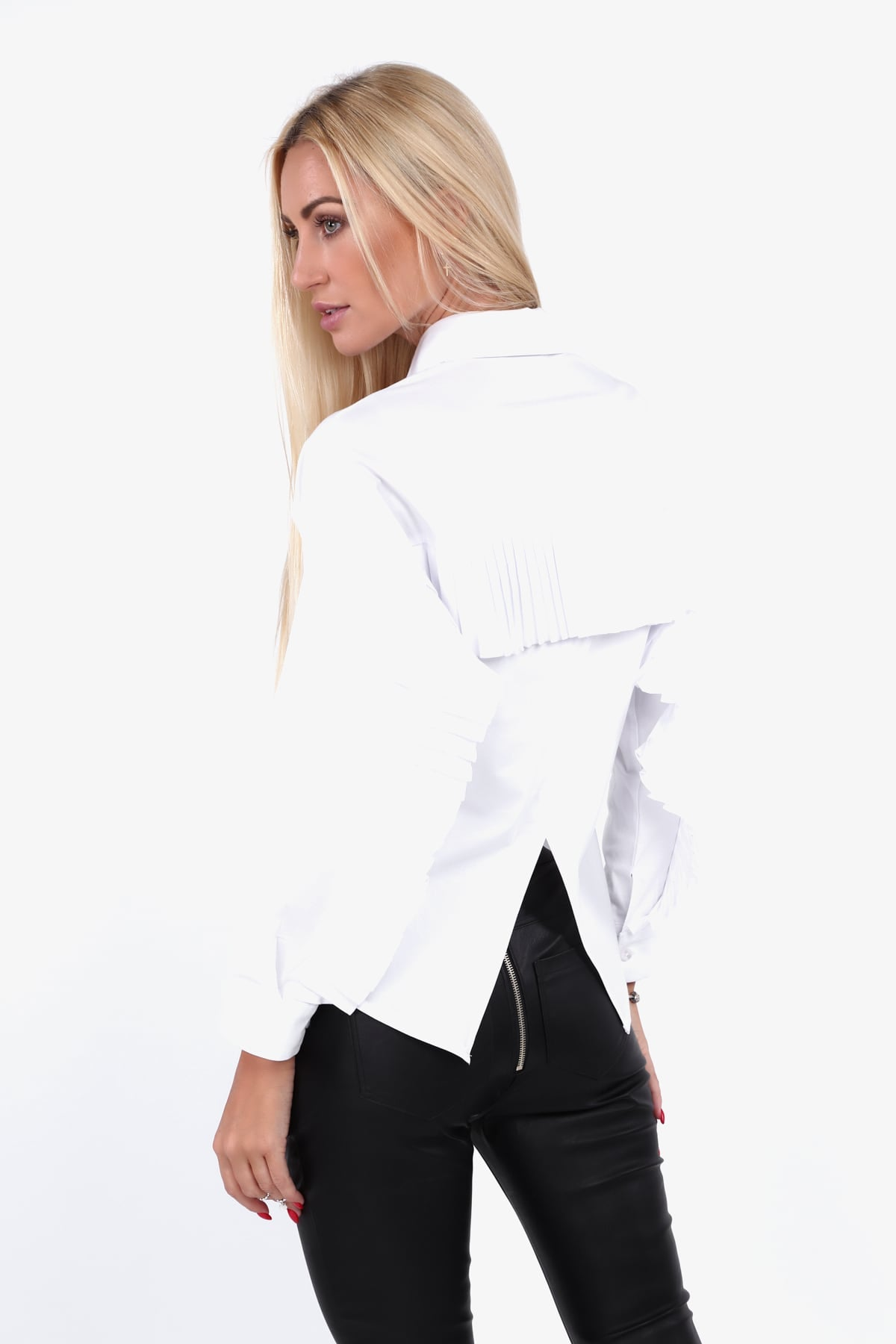 White shirt with a pleated frill
