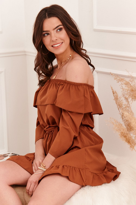 Spanish dress with 3/4 sleeves brown
